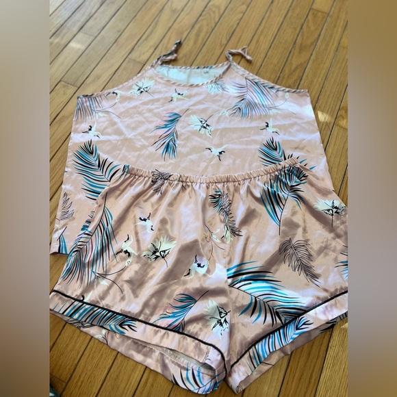 Lot Of 2 Set Of Pajamas Women’s X-Large, XXlarge Pink Floral Gray Paisley - Picture 5 of 11